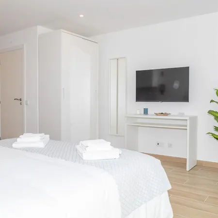 Apartment Mc With Amazing Front Sea View *