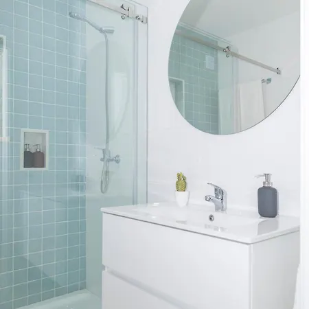 Mc With Amazing Front Sea View Apartamento *