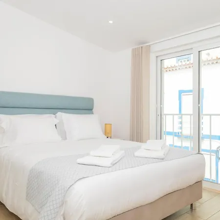 Mc With Amazing Front Sea View