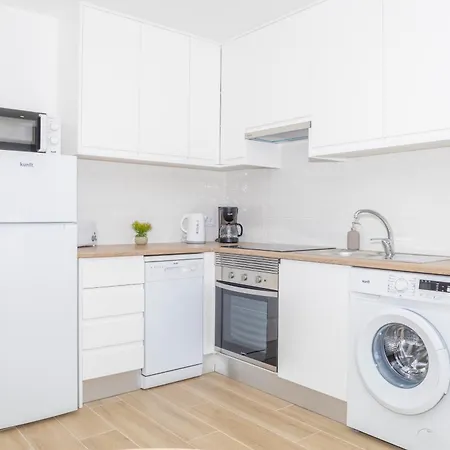 Mc With Amazing Front Sea View *