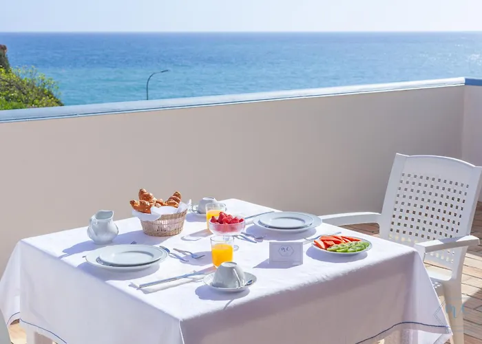 Apartment Mc With Amazing Front Sea View